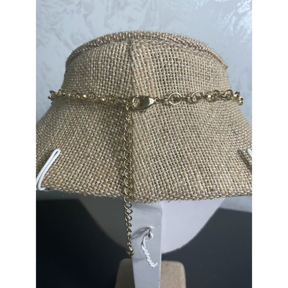 Gold Tone Circular Dangle Necklace With Intricate Design & Adjustable Clasp - Picture 5 of 5